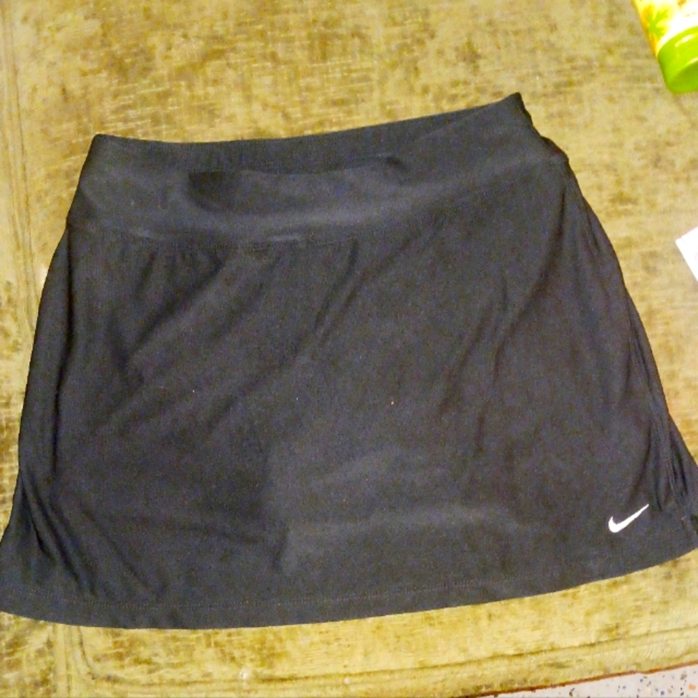 Nike Ladies' Black Victoria DRI Fit Golf Skort